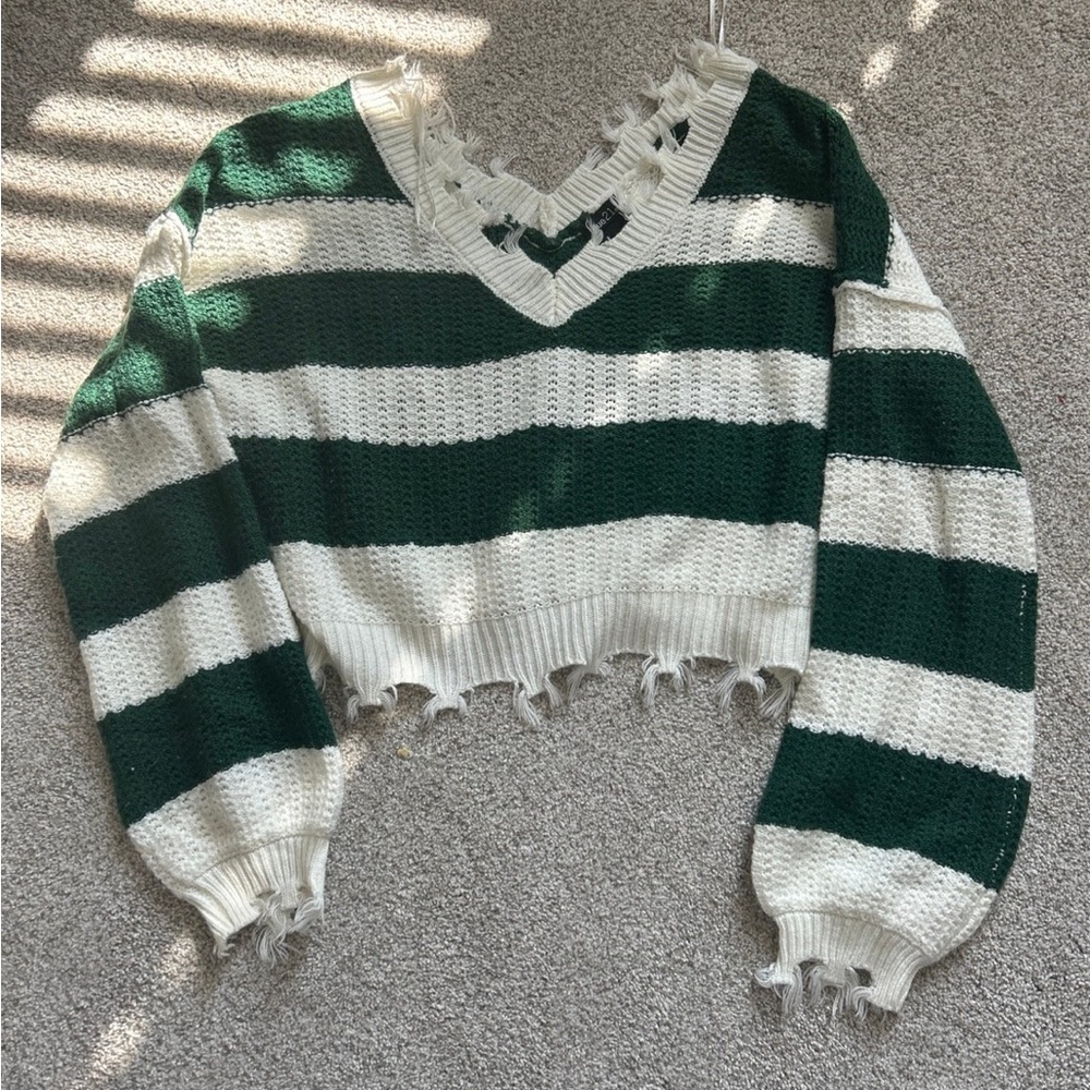 rue 21 green white striped knit sweater cropped distressed